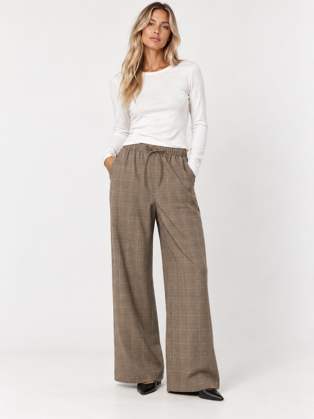 Aritzia Taupe Plaid Wide-Leg Drawstring Pants